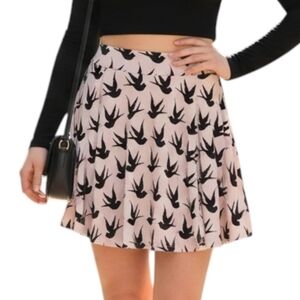 H&M Skater Skirt Swallow Print Y2K Rockabilly Women 10 Twee Playful Comfy Pink